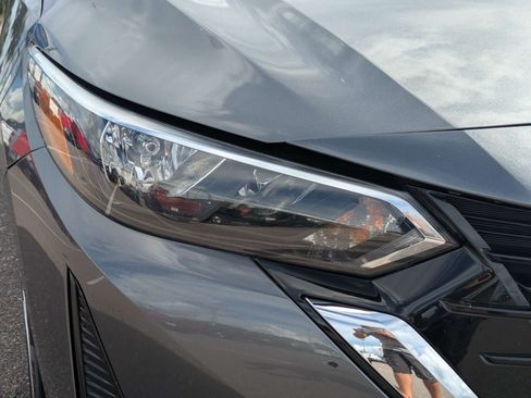 Used 2025 Nissan Sentra S FWD image 9