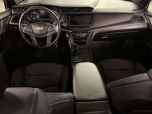 Used 2023 Cadillac XT5 Sportv w/ Technology Package image 18