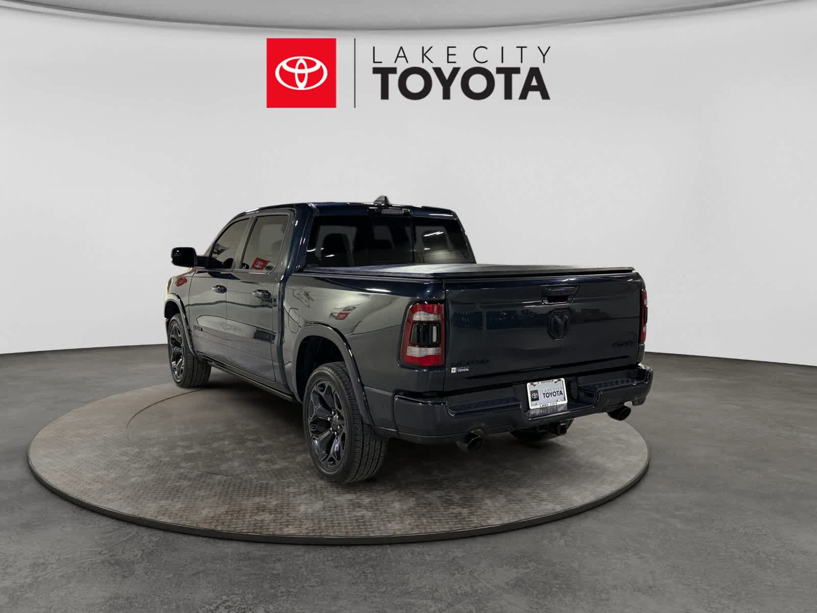 Used 2021 RAM 1500 Limited w/ Night Edition AWD/4WD image 5