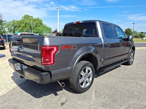 Used 2015 Ford F150 XLT w/ Equipment Group 302A Luxury AWD/4WD image 6