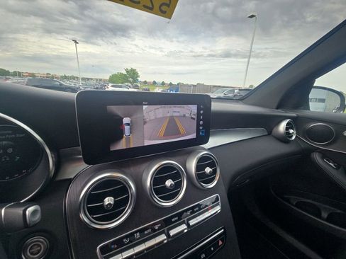 Used 2022 Mercedes-Benz GLC 300 4MATIC image 21