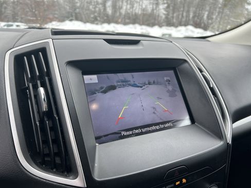 Certified 2020 Ford Edge SEL w/ Convenience Package image 20