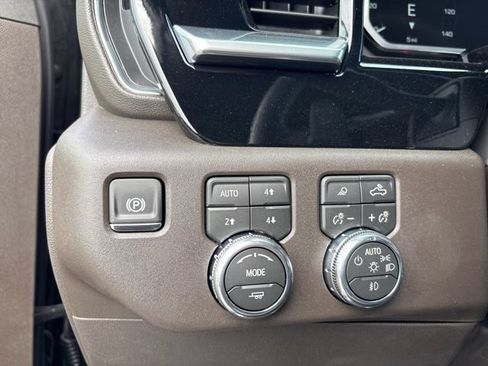 New 2026 GMC Sierra 1500 SLT w/ SLT Premium Plus Package AWD/4WD image 23