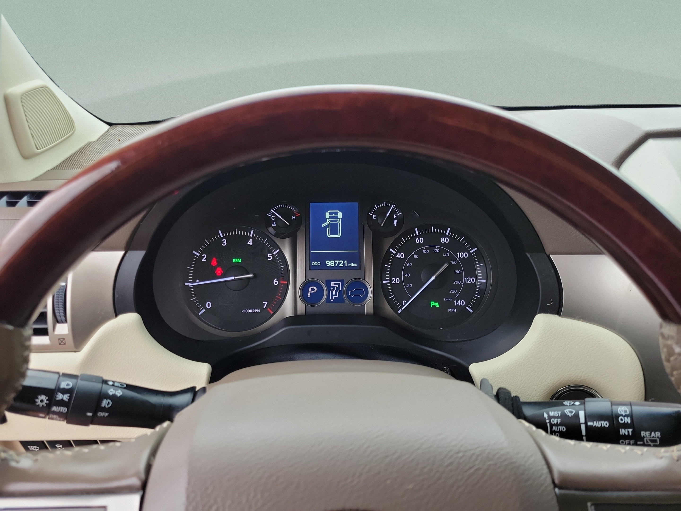 Used 2017 Lexus GX 460 Premium w/ Premium Package AWD/4WD image 11