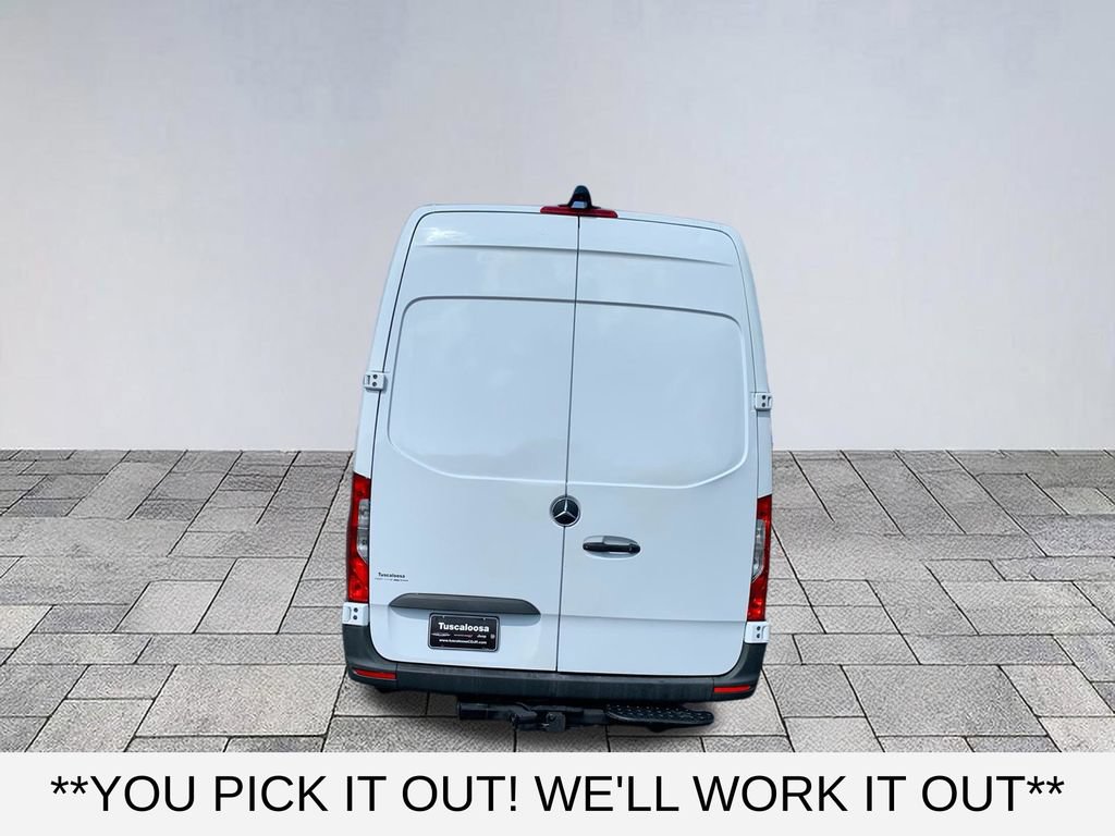 Used 2023 Mercedes-Benz Sprinter 2500 image 6