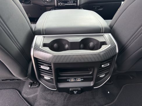 New 2026 RAM 1500 Big Horn AWD/4WD image 32