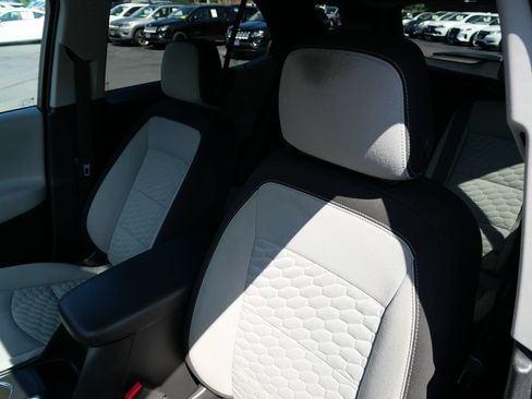 Used 2019 Chevrolet Equinox LT AWD/4WD image 11