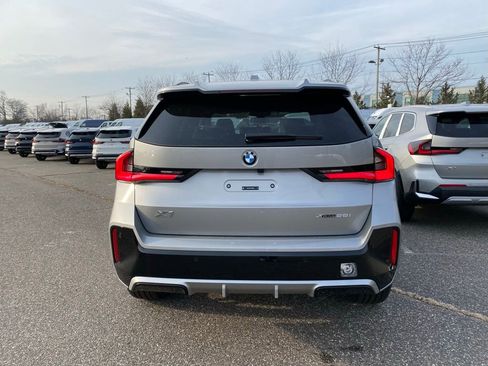 New 2026 BMW X1 xDrive28i image 3