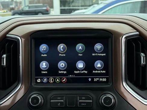 Used 2019 Chevrolet Silverado 1500 High Country w/ Technology Package image 32