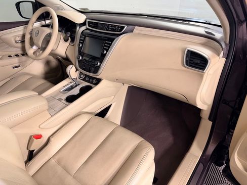 Used 2016 Nissan Murano Platinum FWD image 38