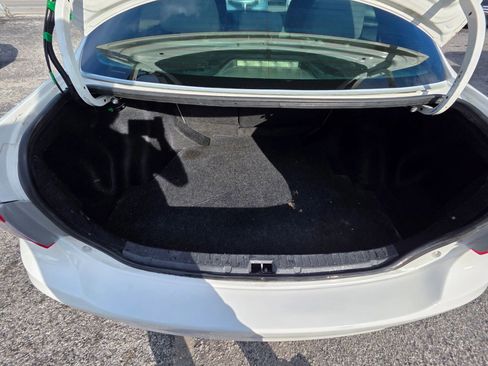 Used 2011 Toyota Corolla LE image 17