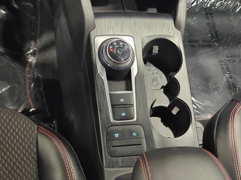 Used 2023 Ford Escape ST-Line AWD/4WD image 9