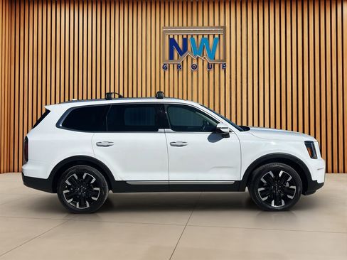 Used 2025 Kia Telluride SX w/ SX Captain's Chair Package FWD image 50