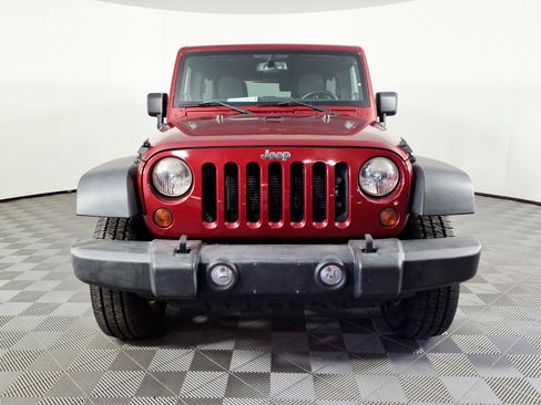 Used 2013 Jeep Wrangler Unlimited Sport AWD/4WD image 2