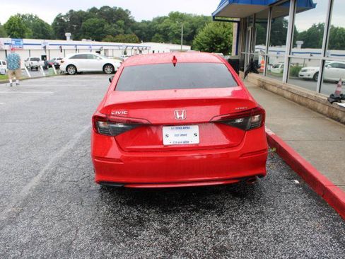 Used 2022 Honda Civic Sport image 4