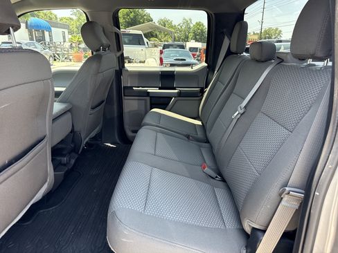 Used 2020 Ford F150 XLT w/ Trailer Tow Package RWD image 10