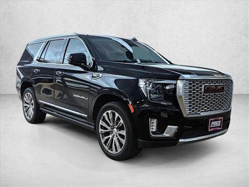 Used 2021 GMC Yukon Denali w/ Denali Premium Package RWD image 3