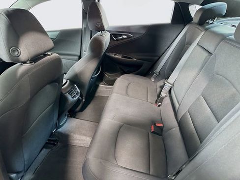 Used 2023 Chevrolet Malibu LT image 17