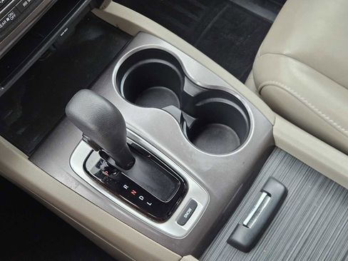 Used 2016 Honda Pilot EX-L image 19