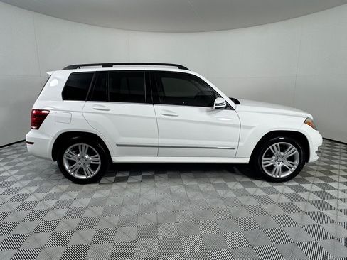 Used 2015 Mercedes-Benz GLK 350 2WD image 4