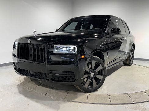 Used 2023 Rolls-Royce Cullinan image 1