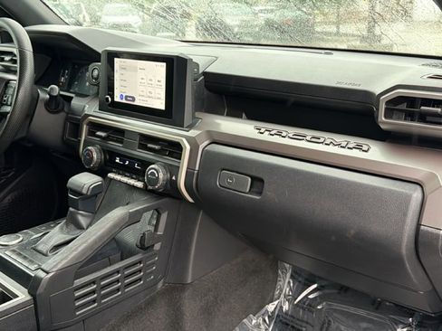 Used 2024 Toyota Tacoma SR5 RWD image 41