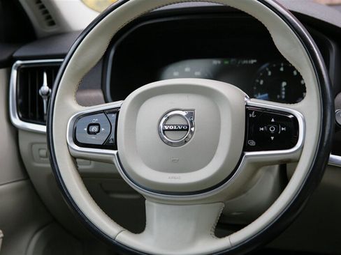Used 2018 Volvo V90 T5 Cross Country w/ Plus Package image 22