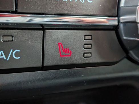 Certified 2023 Ford F150 XLT w/ Equipment Group 302A High image 27