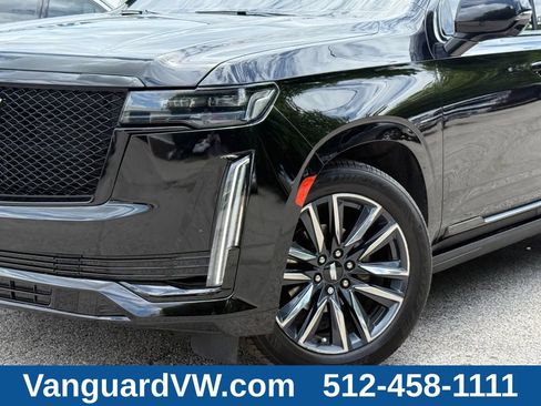 Used 2023 Cadillac Escalade Sport Platinum AWD/4WD image 5