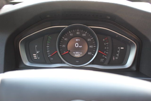 Used 2017 Volvo S60 T5 Dynamic FWD image 26