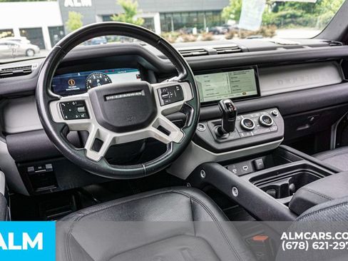 Used 2022 Land Rover Defender 110 SE AWD/4WD image 27