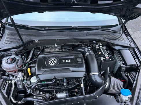 Used 2020 Volkswagen GTI Autobahn image 28