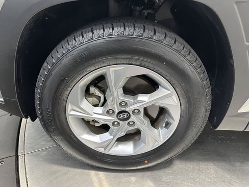 Certified 2024 Hyundai Tucson SEL AWD/4WD image 9