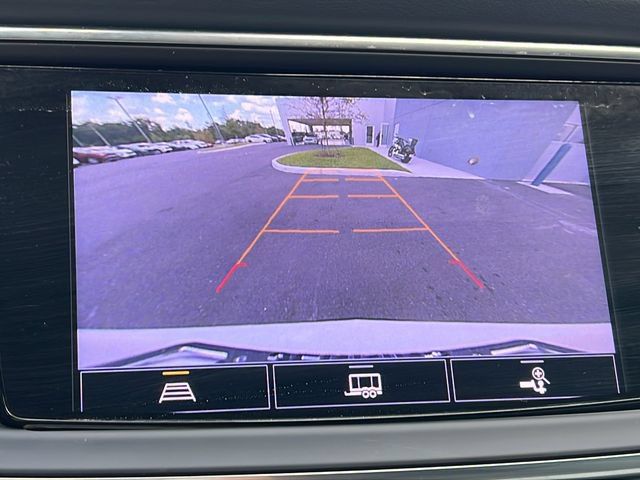 Used 2024 Buick Enclave Essence w/ Experience Buick Package FWD image 17
