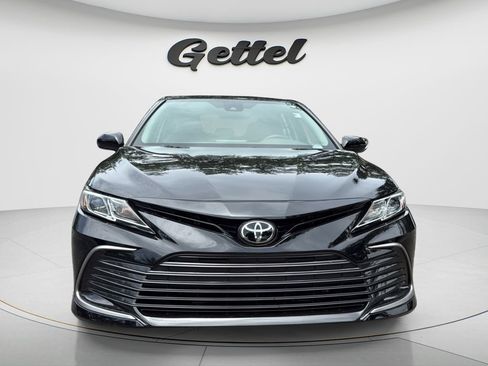 Used 2023 Toyota Camry LE FWD image 2