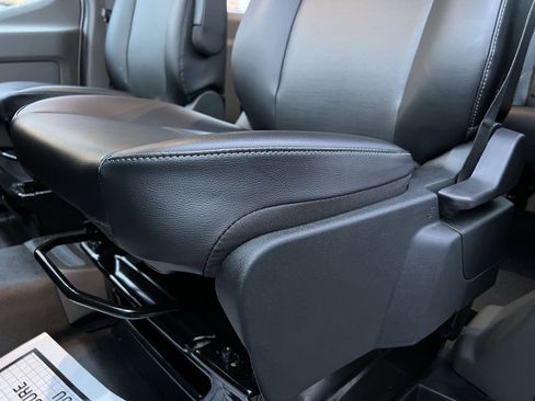 New 2026 Ford Transit 350 XL image 15