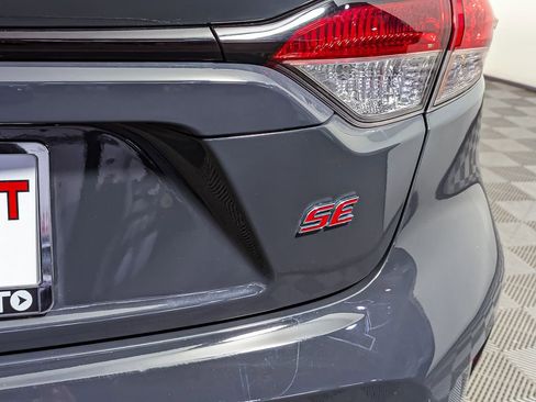 Used 2024 Toyota Corolla SE image 13