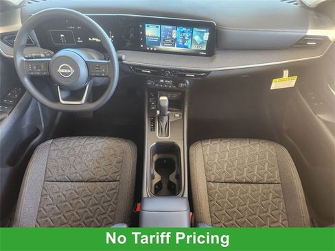 New 2026 Nissan Kicks SV image 17