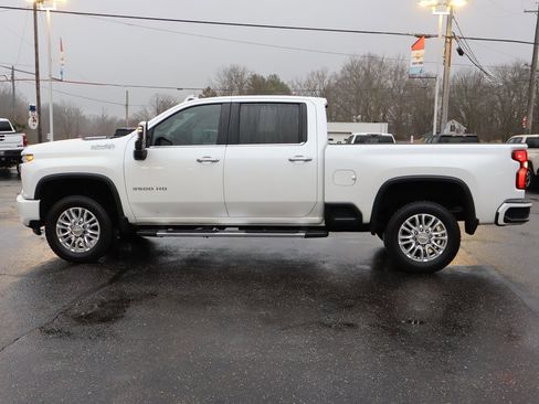 Used 2023 Chevrolet Silverado 3500 High Country w/ Z71 Off-Road Package image 39