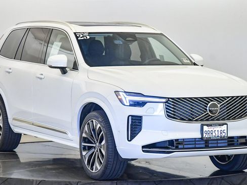 Certified 2025 Volvo XC90 T8 Plus w/ Protection Package Premier image 6