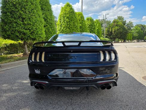 Used 2019 Ford Mustang GT Premium w/ GT Performance Package RWD image 4