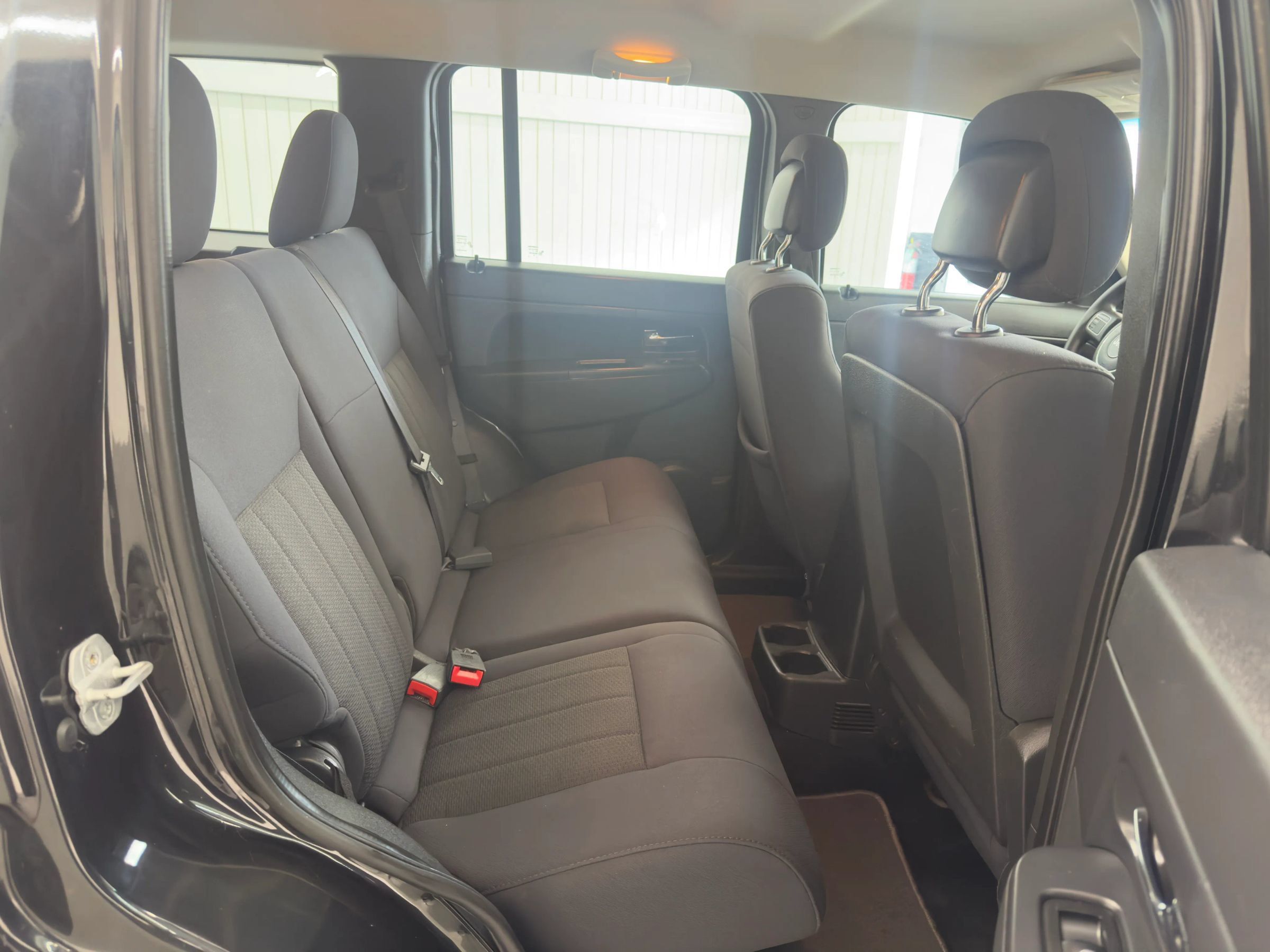 Used 2011 Jeep Liberty Sport RWD image 10