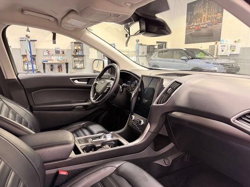 Used 2024 Ford Edge SEL AWD/4WD image 28