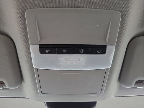 Used 2025 Nissan Sentra SV FWD image 18