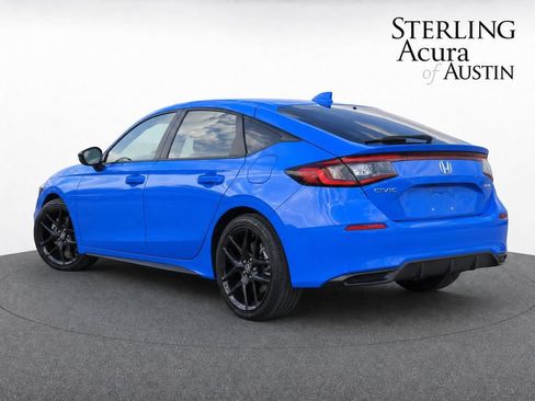 Used 2025 Honda Civic Sport image 3