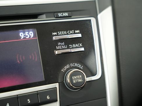 Used 2017 Nissan Altima 2.5 SV image 22