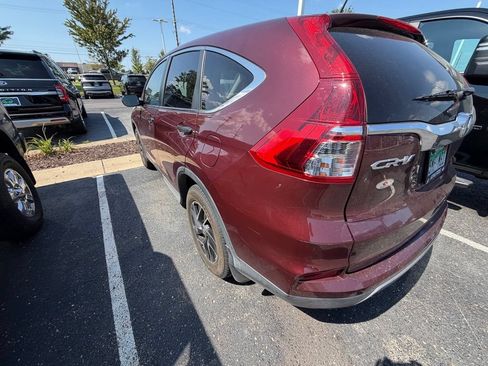 Used 2016 Honda CR-V SE image 7