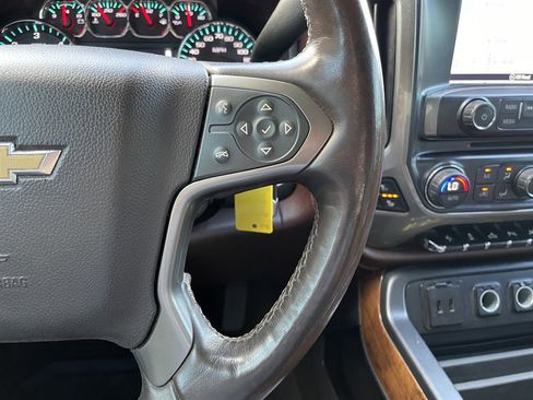 Used 2016 Chevrolet Silverado 1500 High Country w/ High Country Premium Package image 28