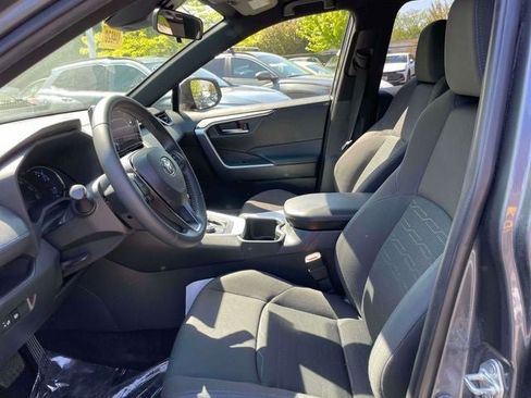 Certified 2023 Toyota RAV4 SE AWD/4WD image 18