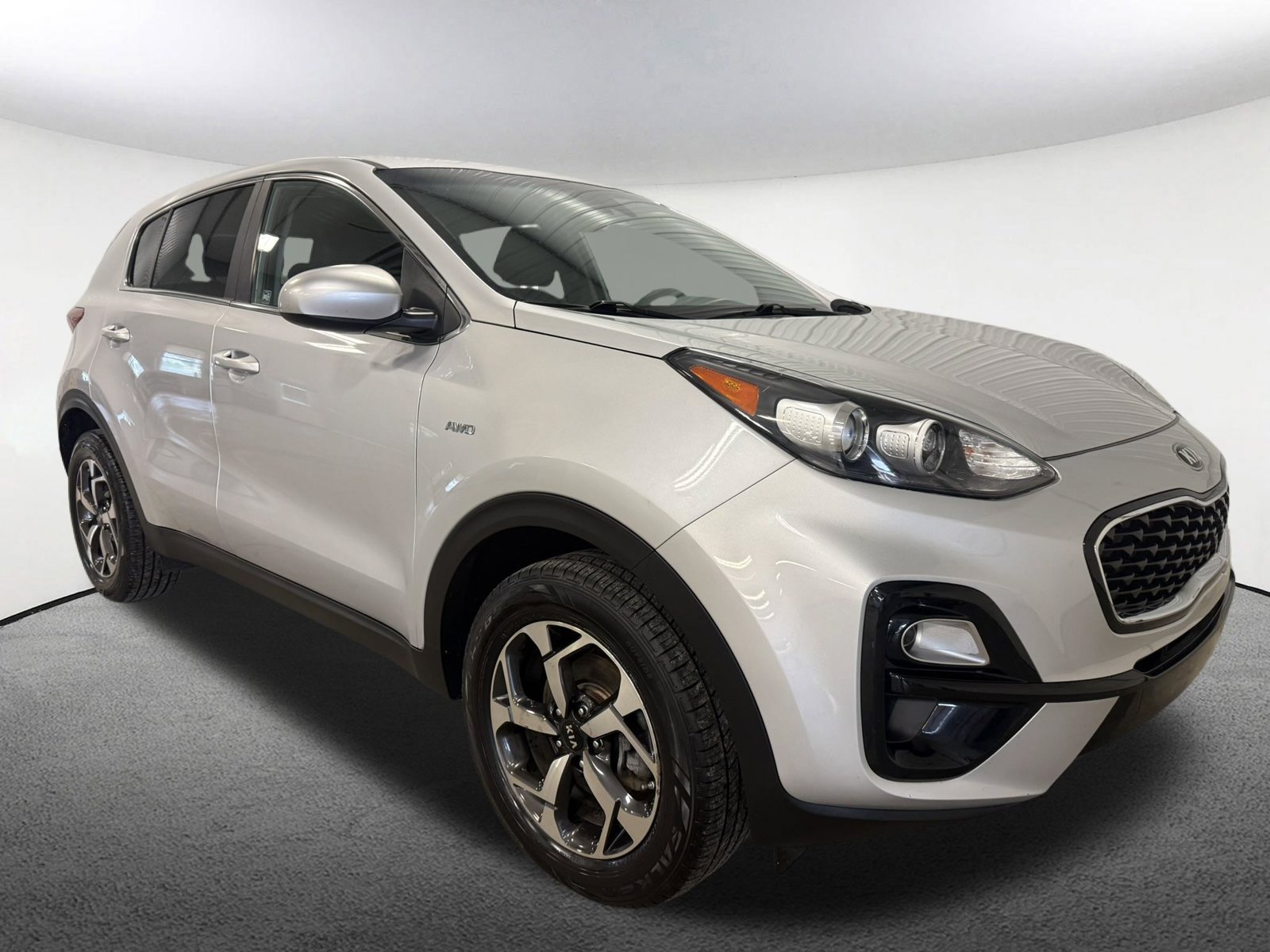 Used 2022 Kia Sportage LX AWD/4WD image 11